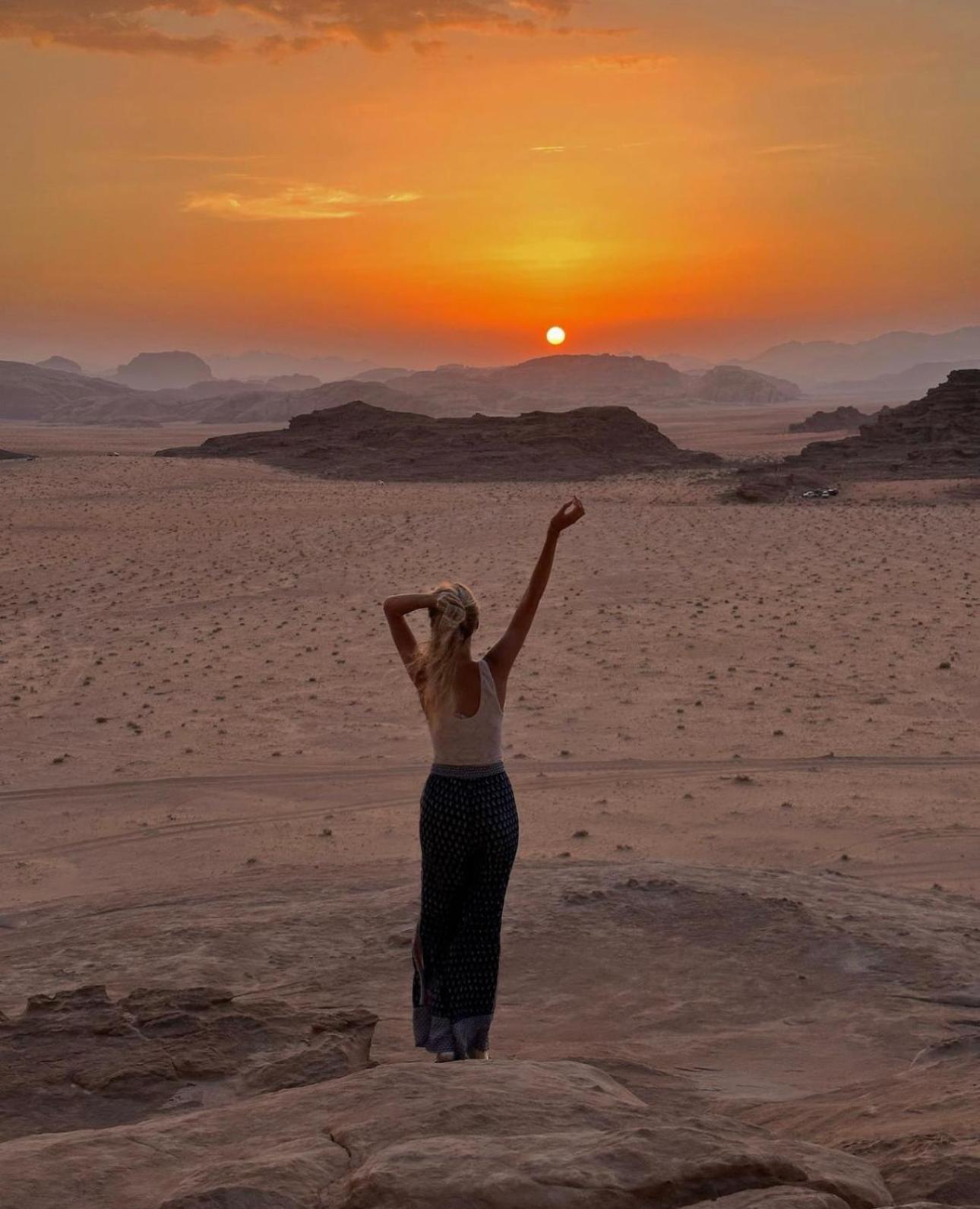 Wadirum Sunset Camp Hotell Wadi Rum Exteriör bild